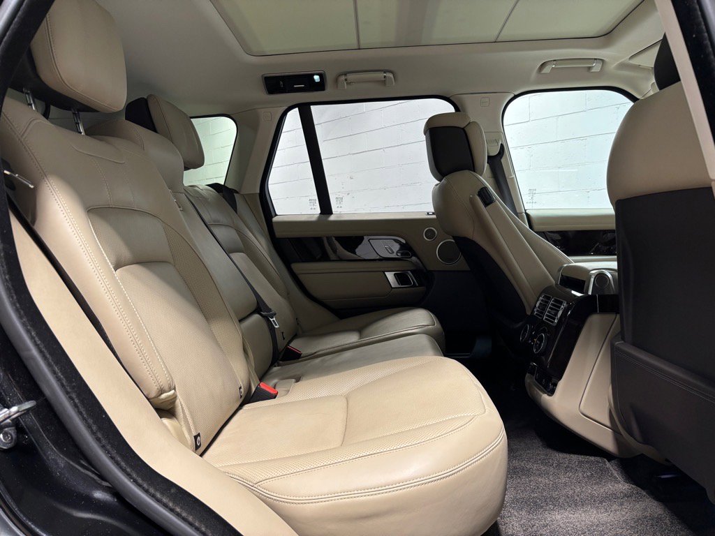 Used 2022 Land Rover Range Rover Westminster Edition image 41