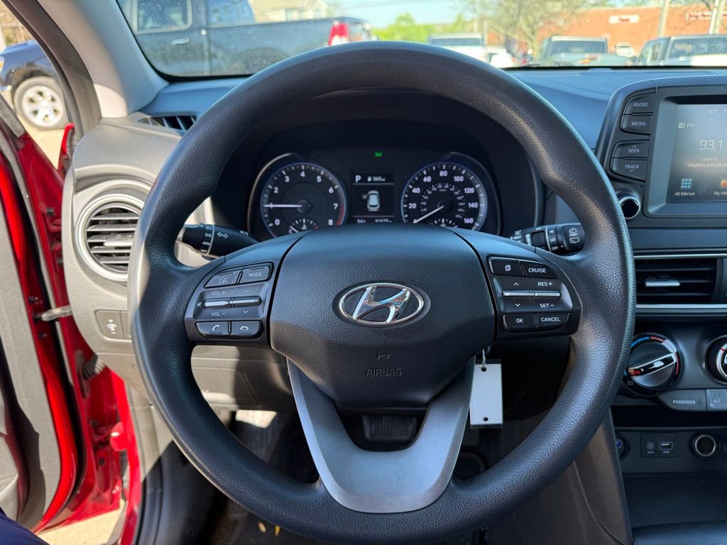 Used 2021 Hyundai Kona SE image 14