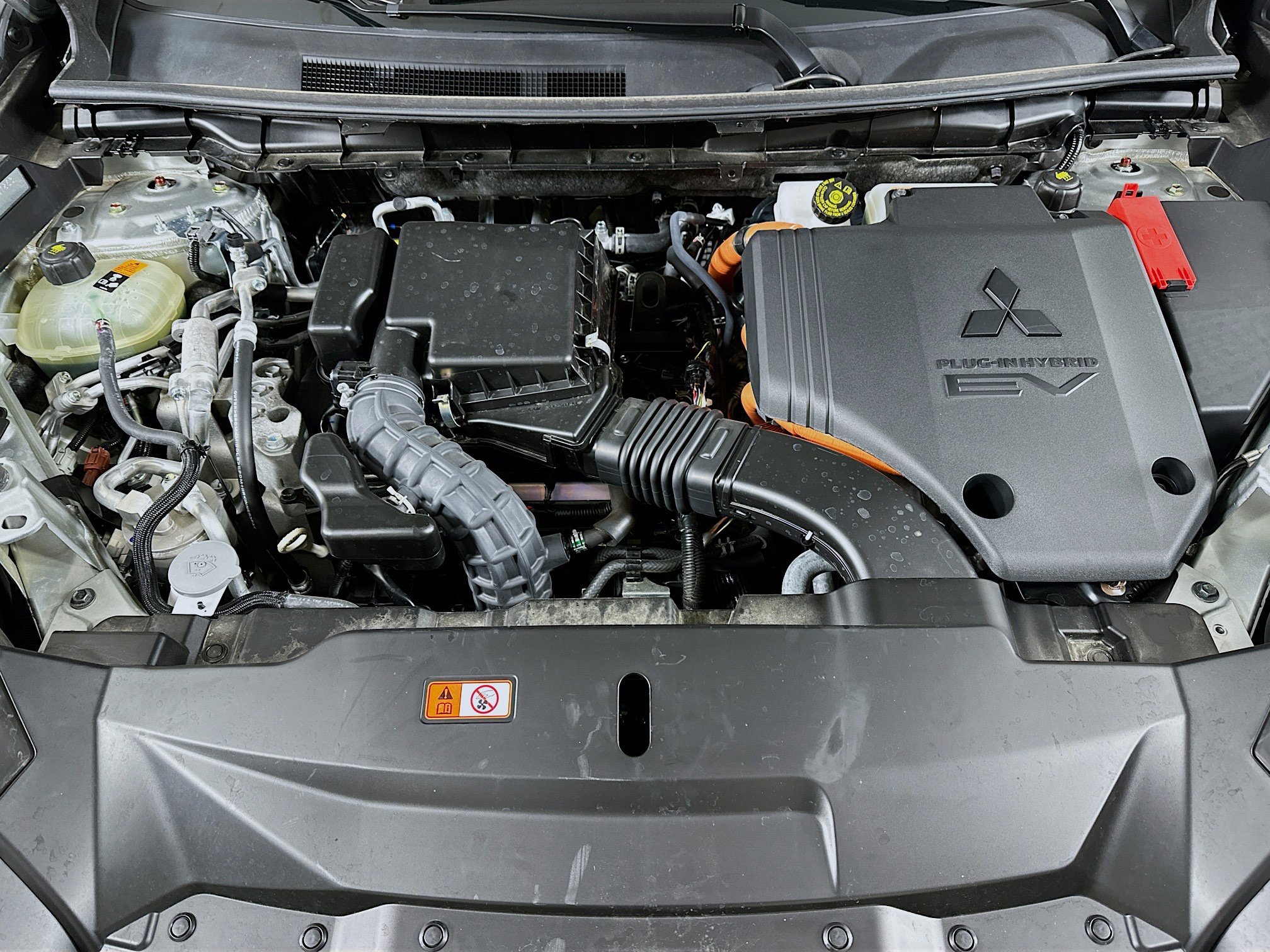 Used 2025 Mitsubishi Outlander SEL image 59