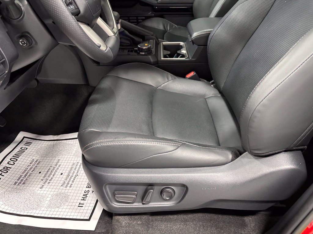 Used 2025 Toyota 4Runner Limited AWD/4WD image 13
