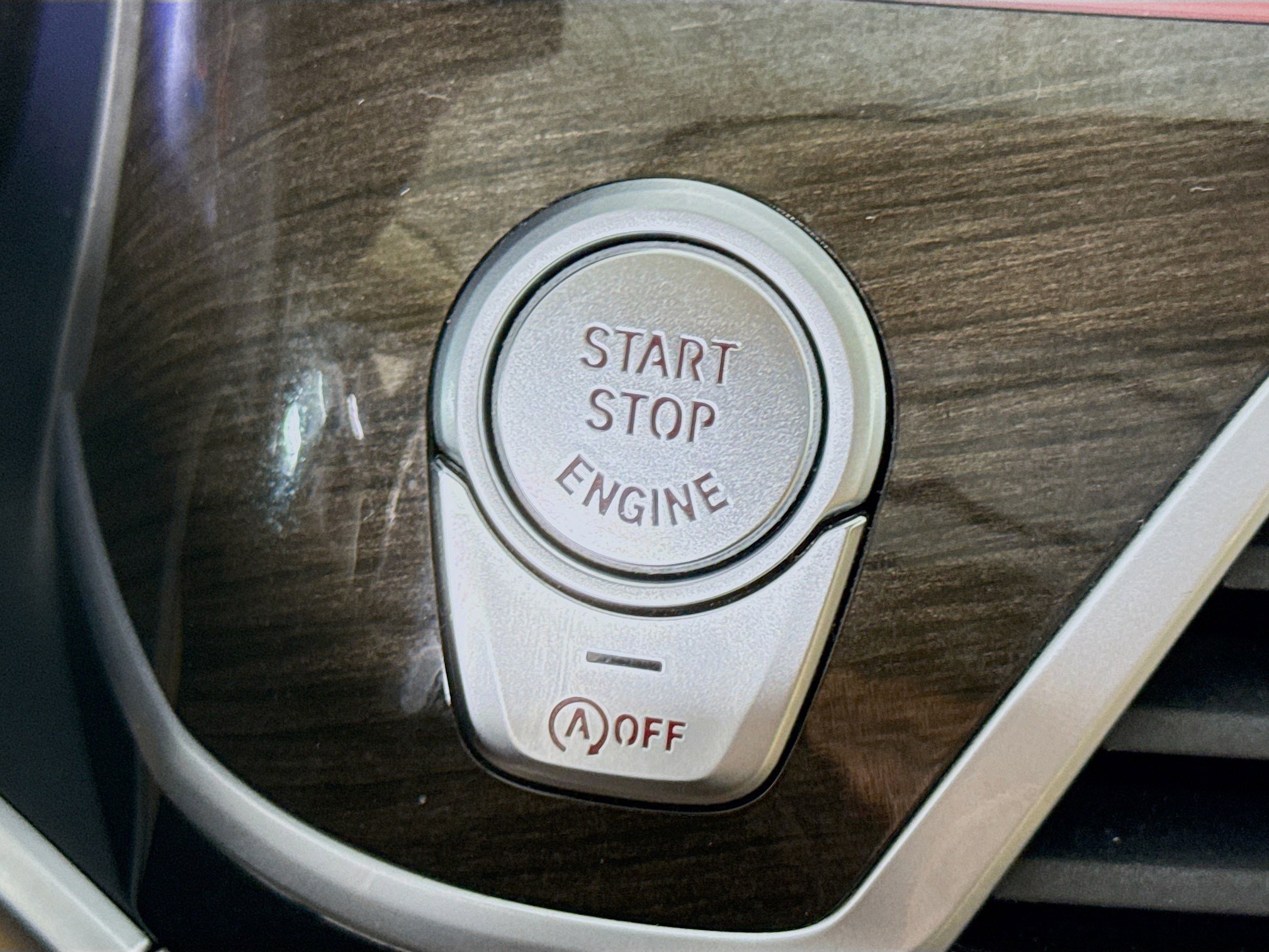 Used 2022 BMW 740i image 21