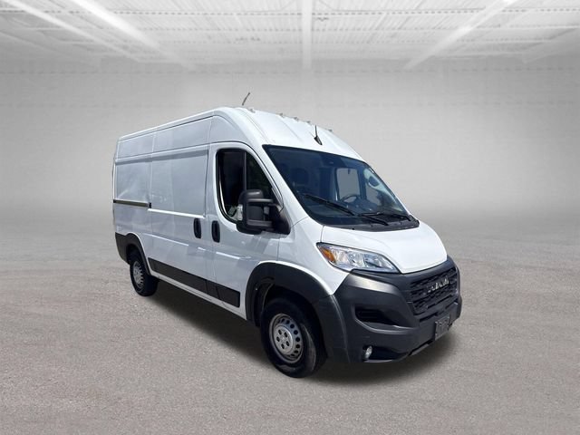 Used 2025 RAM ProMaster 2500 w/ Convenience Group FWD image 4