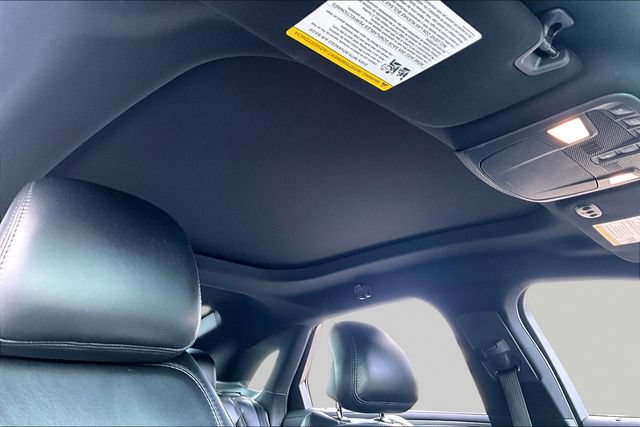 Used 2017 Lincoln MKZ Reserve w/ Luxury Package FWD image 24