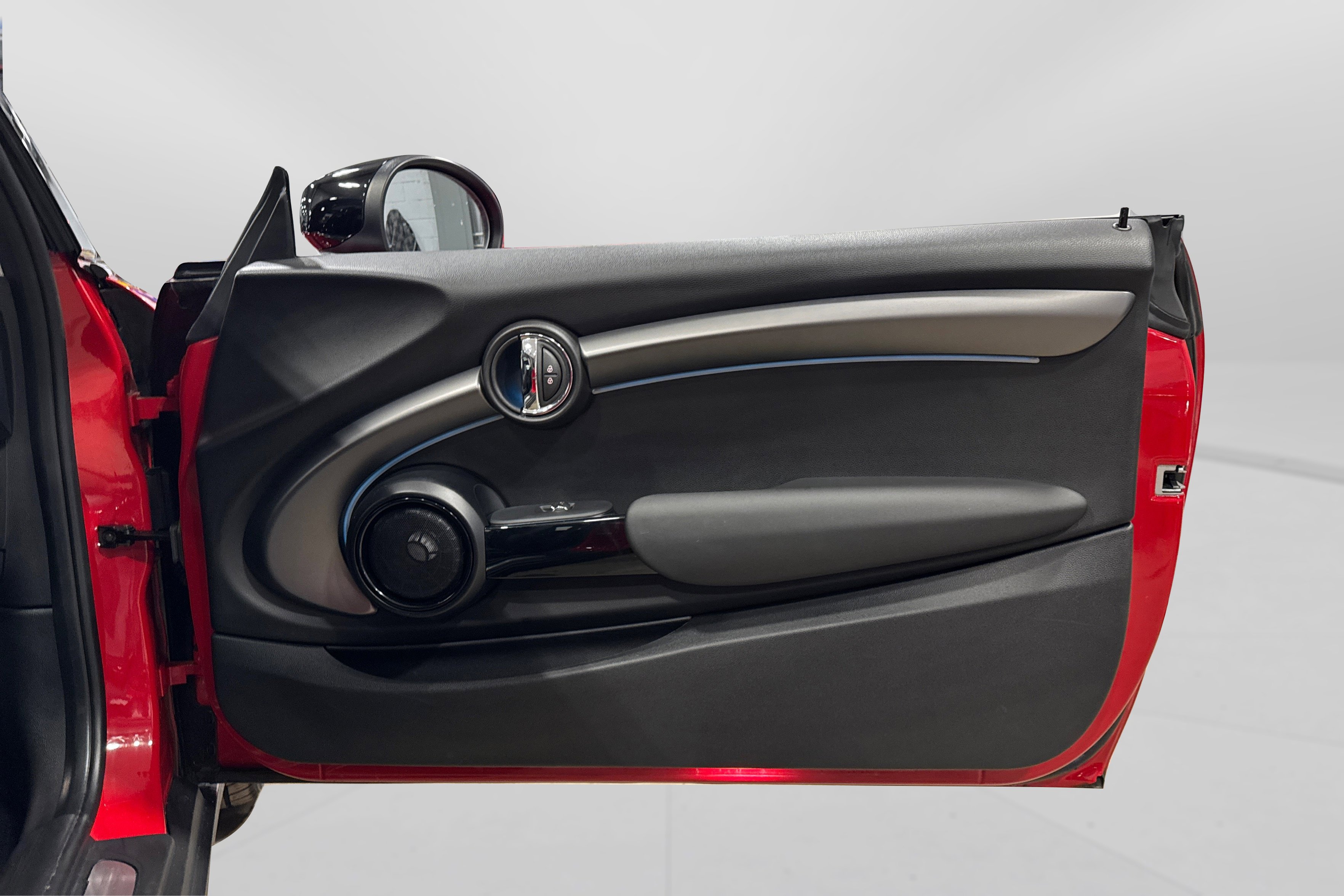 Used 2024 MINI Cooper SE image 38