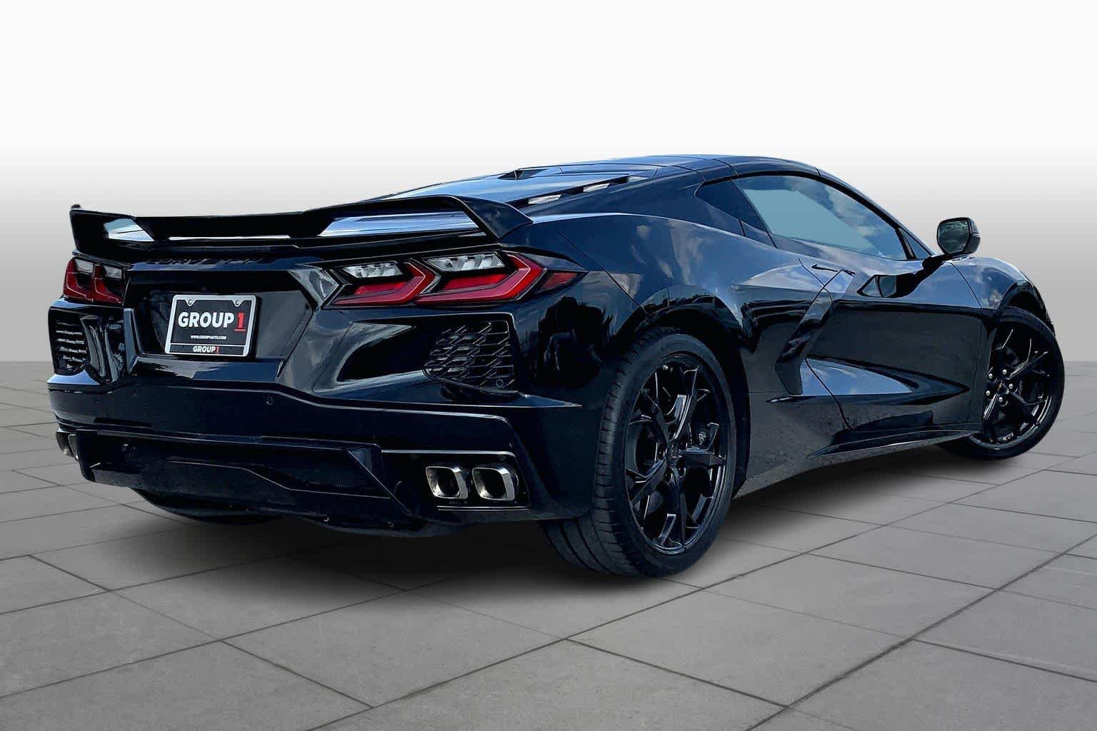 Used 2022 Chevrolet Corvette Stingray Preferred Cpe w/ Z51 Performance Package image 17