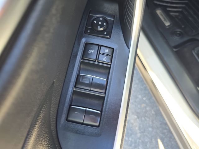 Used 2024 Toyota RAV4 XLE w/ Convenience Package image 16