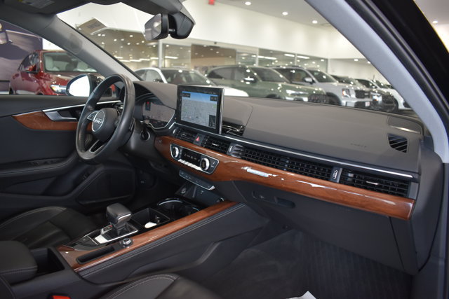 Used 2022 Audi A4 2.0T Premium Plus AWD/4WD image 28