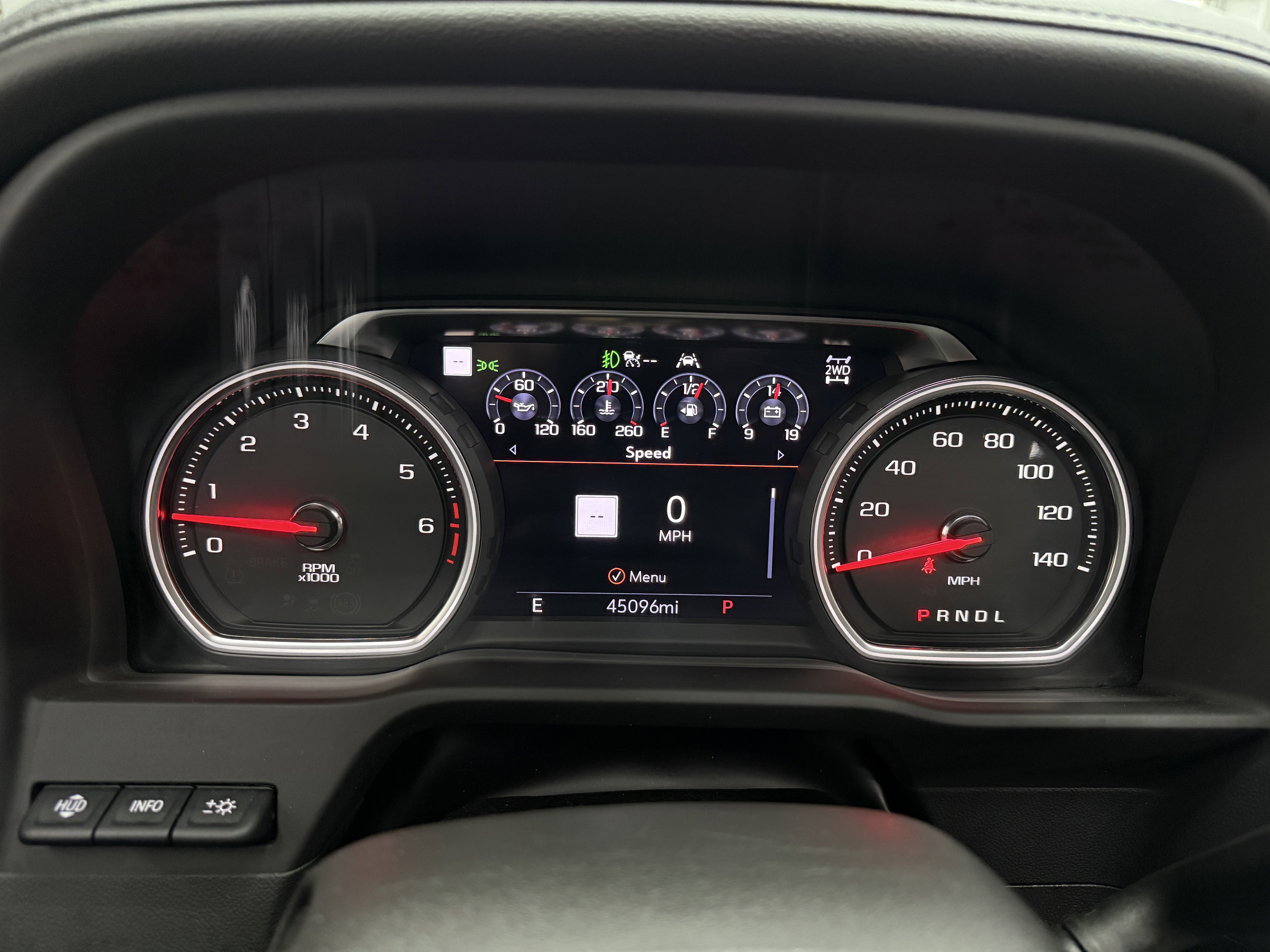 Used 2022 Chevrolet Silverado 1500 High Country w/ Technology Package image 19