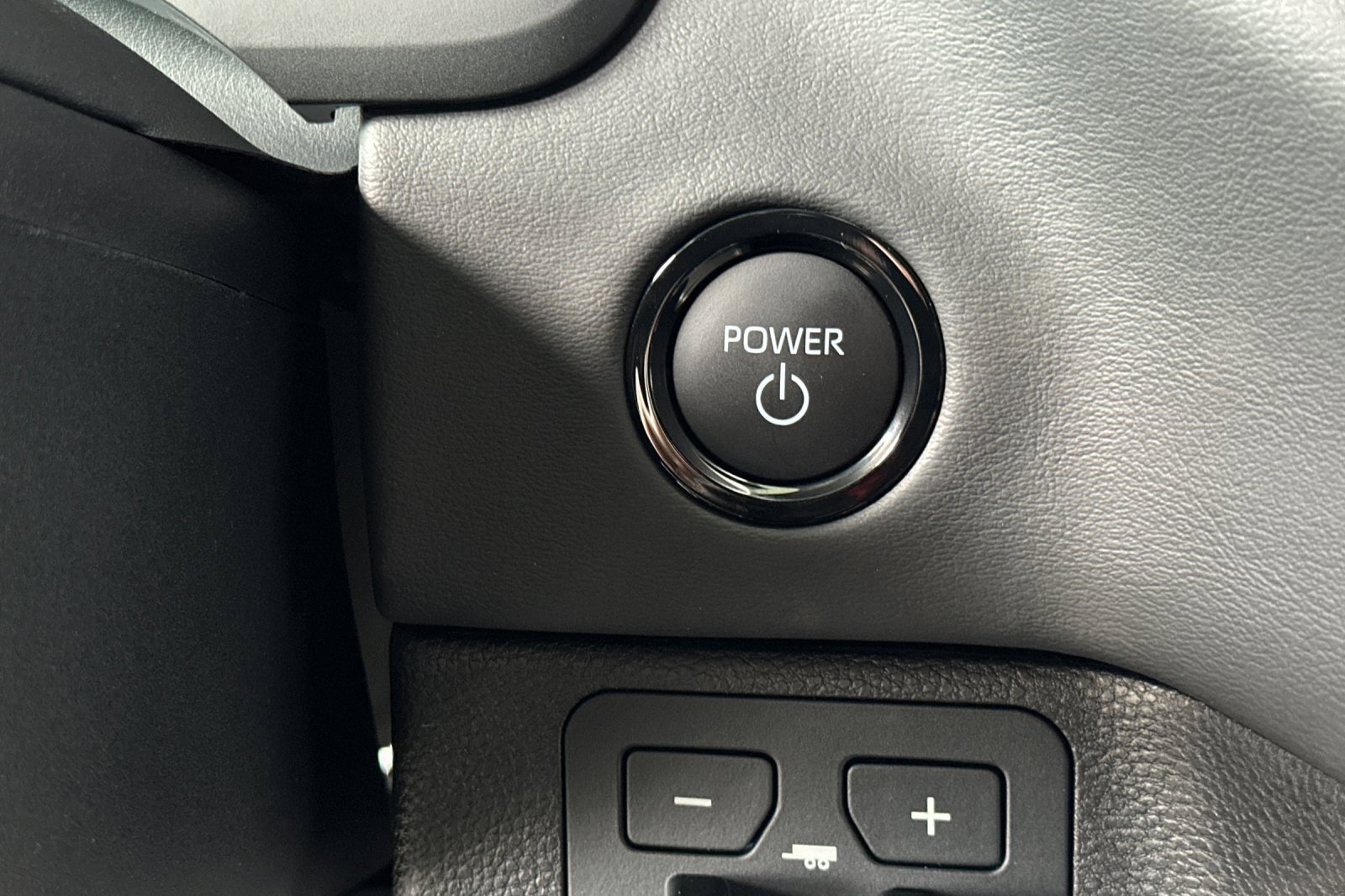 New 2026 Toyota Sequoia Platinum image 26
