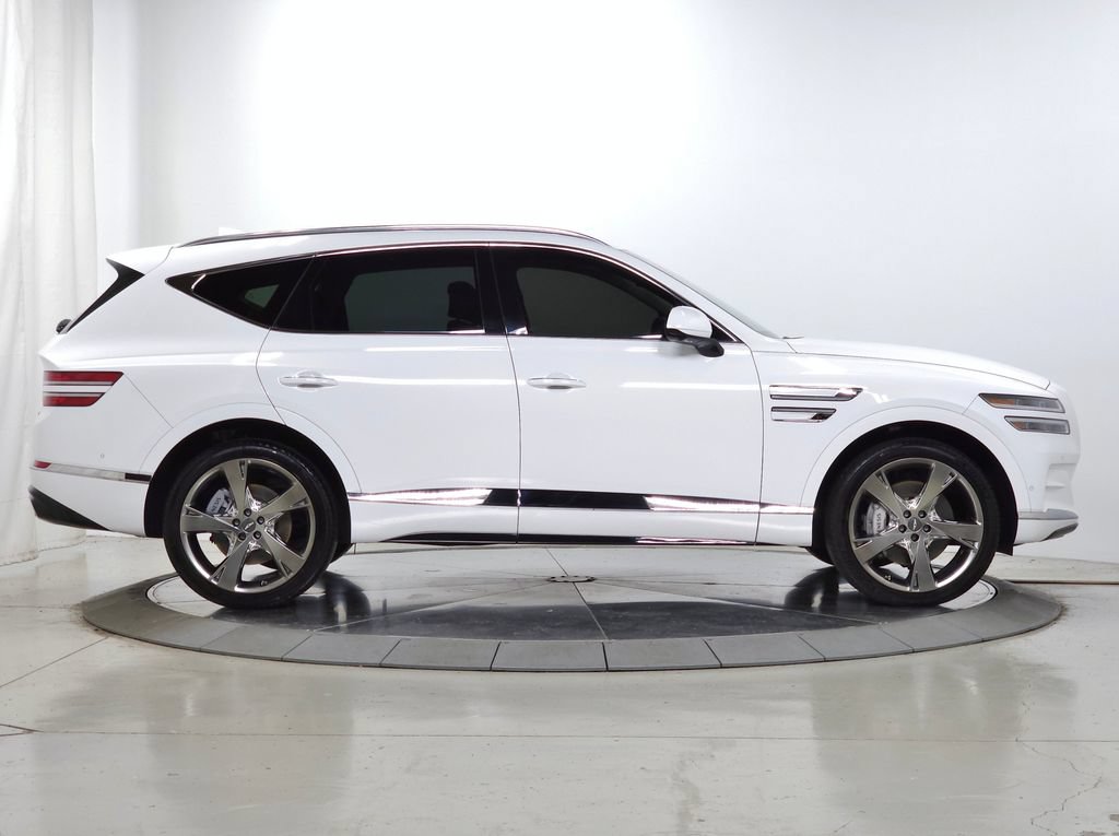 Used 2024 Genesis GV80 2.5T w/ Prestige Package AWD/4WD image 12