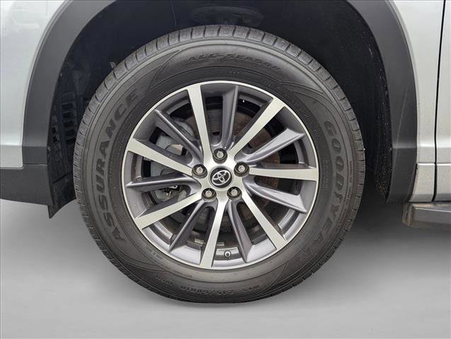 Used 2018 Toyota Highlander XLE FWD image 9