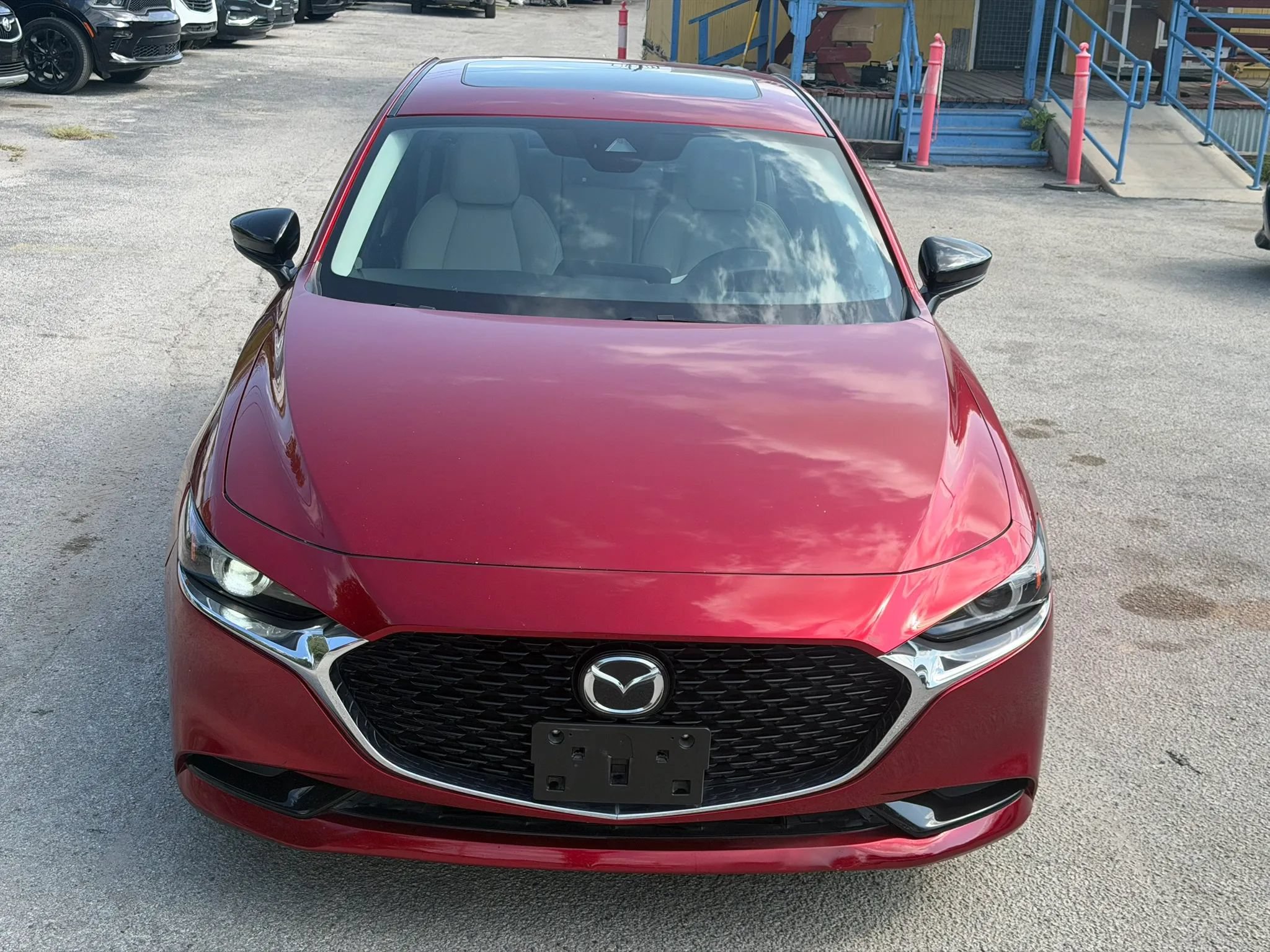 Used 2020 MAZDA MAZDA3 Sedan w/ Black Accent Package FWD image 9
