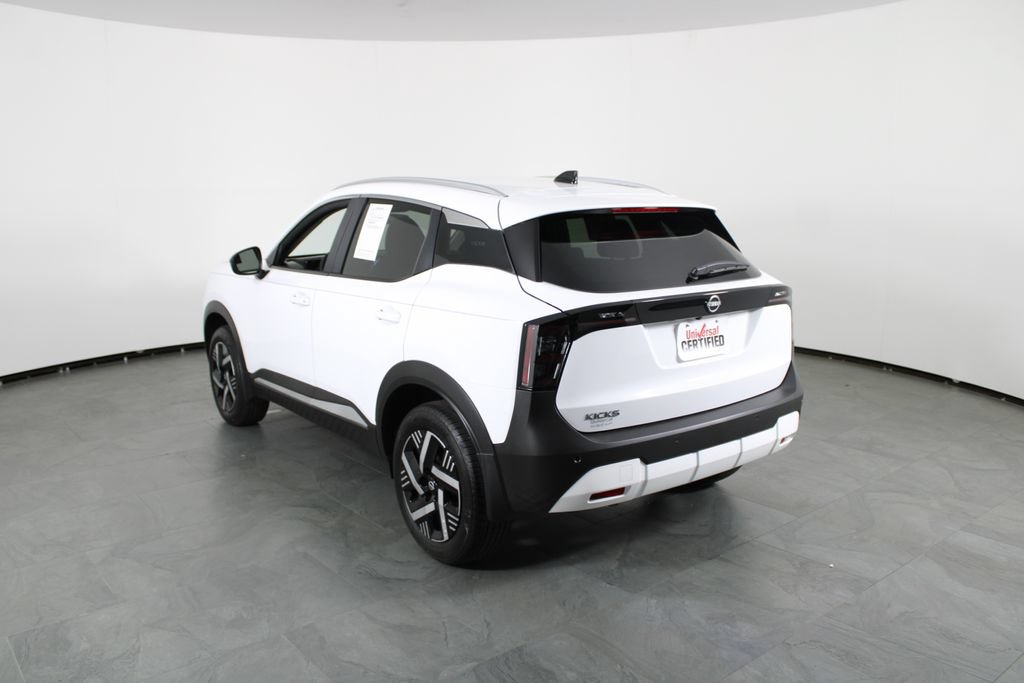 Certified 2026 Nissan Kicks SV FWD image 4