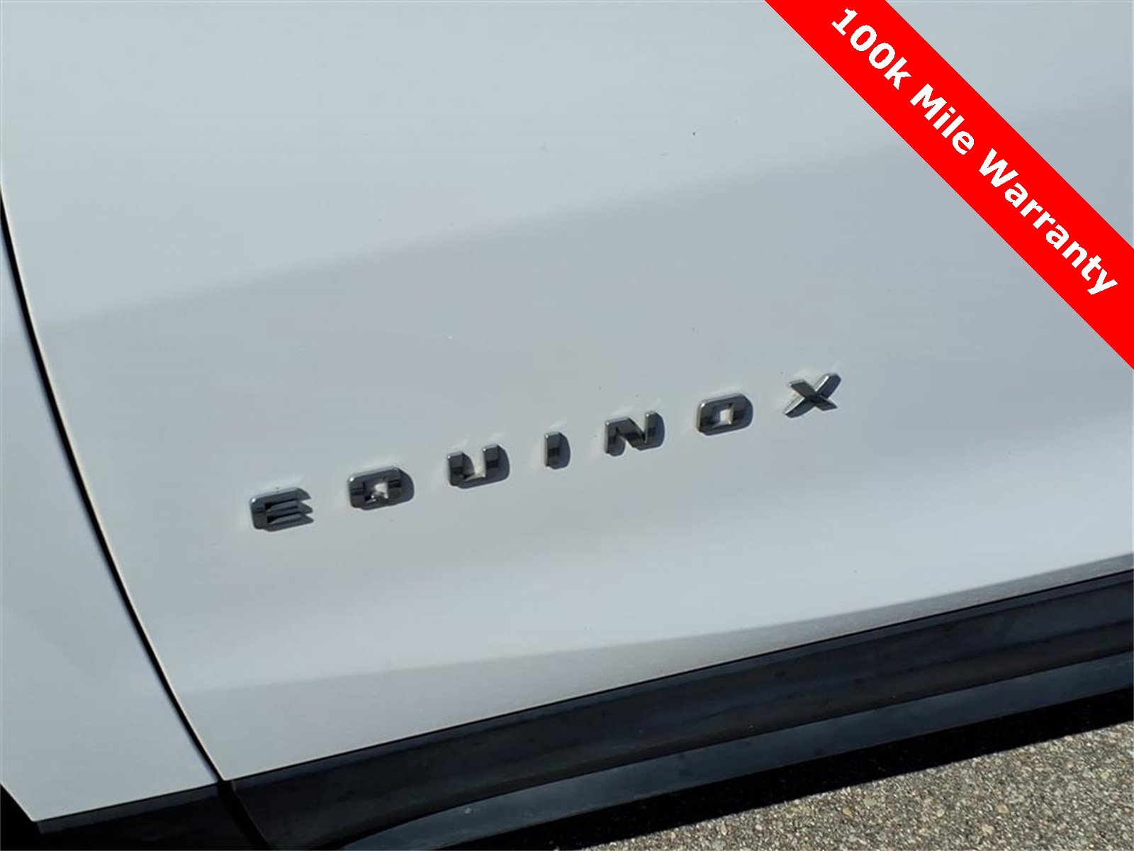 Used 2023 Chevrolet Equinox LS image 9