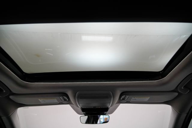 Used 2025 MAZDA CX-50 AWD 2.5 S w/ Premium Package image 16