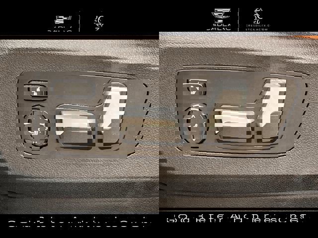 Used 2024 BMW X6 xDrive40i w/ Premium Package image 26