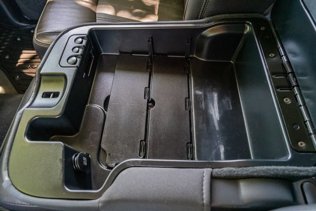 Used 2012 RAM 1500 Laramie RWD image 30