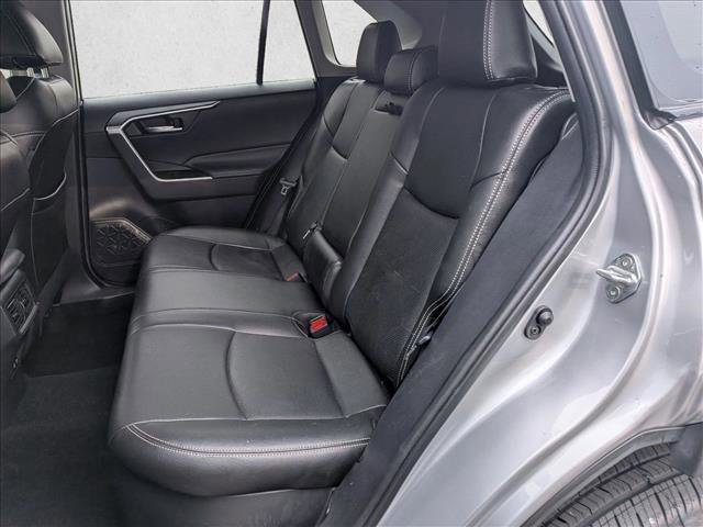 Used 2020 Toyota RAV4 XLE image 16