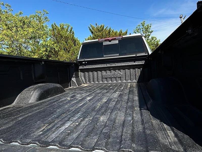 Used 2024 Chevrolet Silverado 3500 High Country image 47