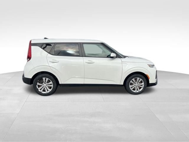 Used 2020 Kia Soul LX image 8