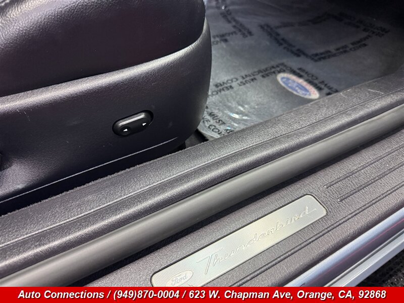Used 2005 Ford Thunderbird RWD image 20