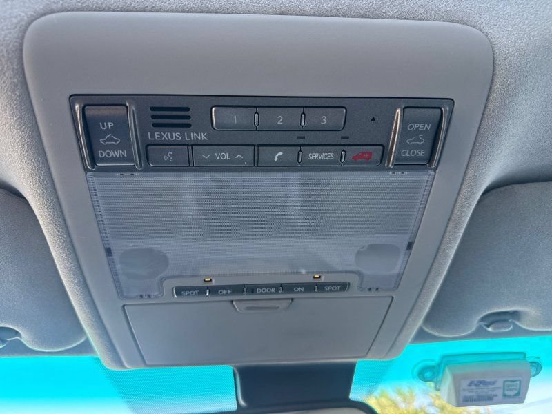 Used 2007 Lexus LS 460 L w/ Luxury Pkg RWD image 30