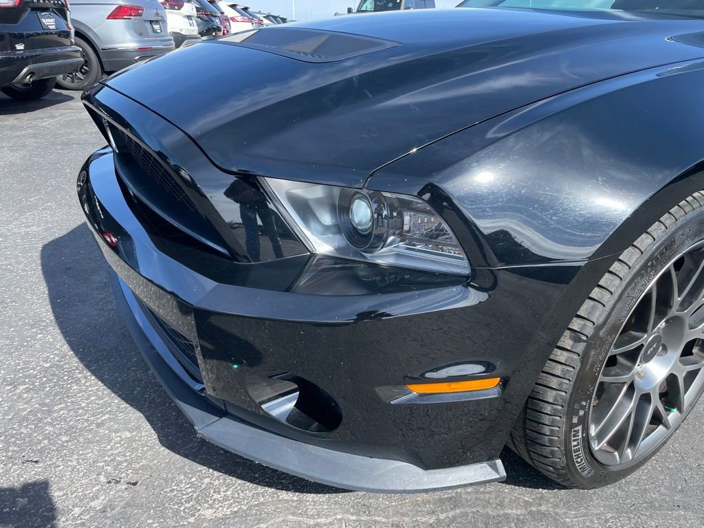 Used 2012 Ford Mustang Shelby GT500 w/ SVT Performance Pkg image 29