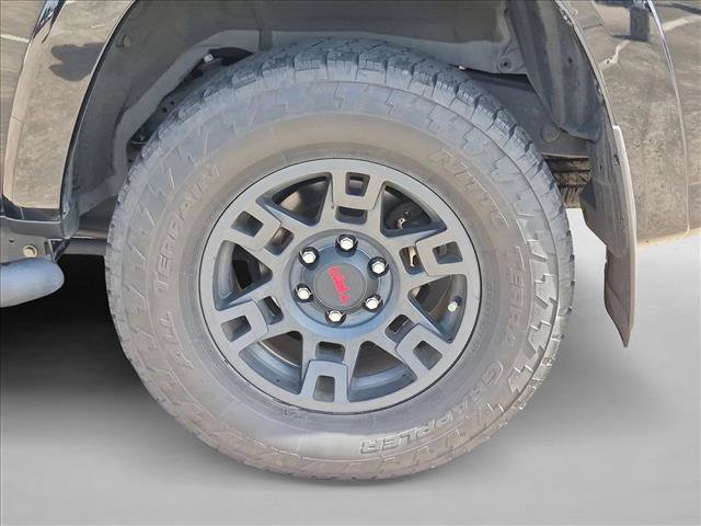 Used 2023 Toyota 4Runner SR5 Premium w/ Moonroof Package RWD image 14