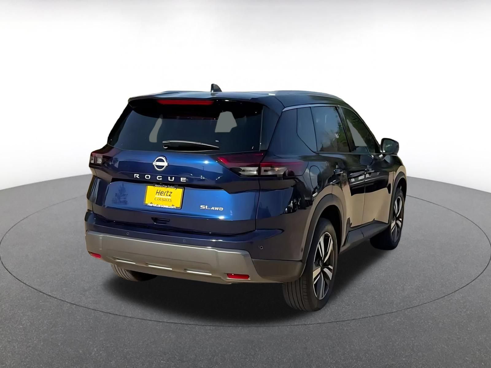 Used 2026 Nissan Rogue SL AWD/4WD image 13