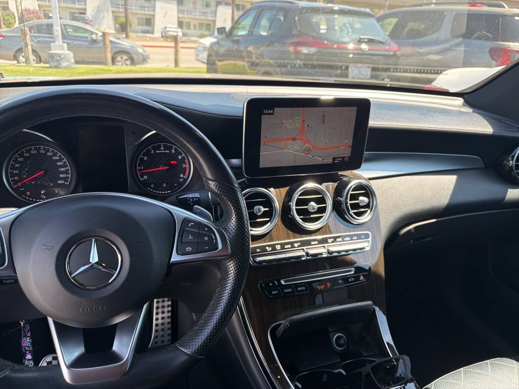 Used 2018 Mercedes-Benz GLC 43 AMG 4MATIC image 4