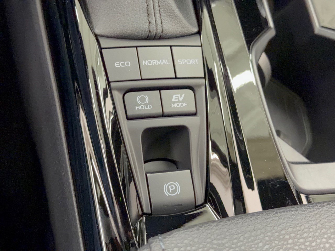 New 2026 Toyota Camry XSE w/ Premium Package FWD image 33