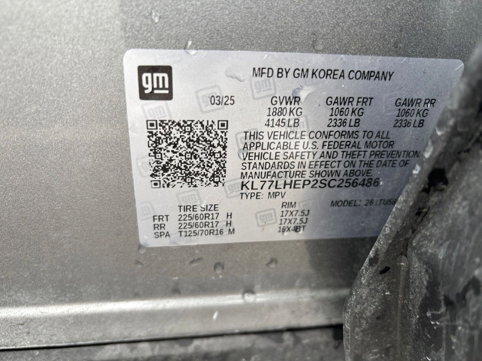 Used 2025 Chevrolet Trax LT image 28