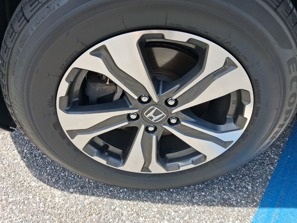 Used 2019 Honda CR-V LX image 13