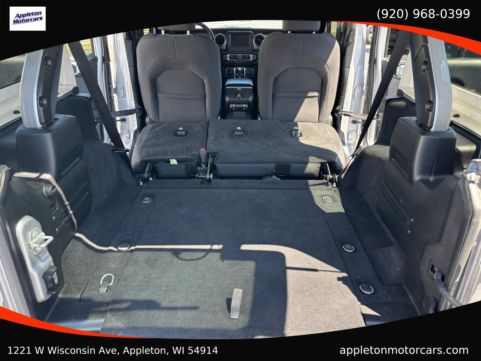 Used 2018 Jeep Wrangler Unlimited Sport S AWD/4WD image 27