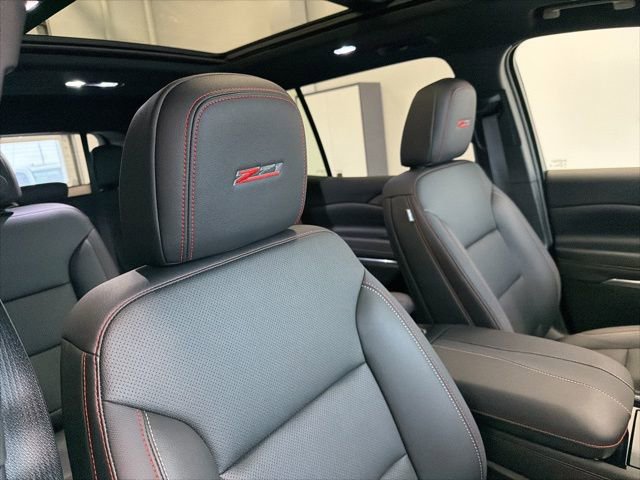 Used 2025 Chevrolet Traverse Z71 w/ Enhanced Driving Package image 41