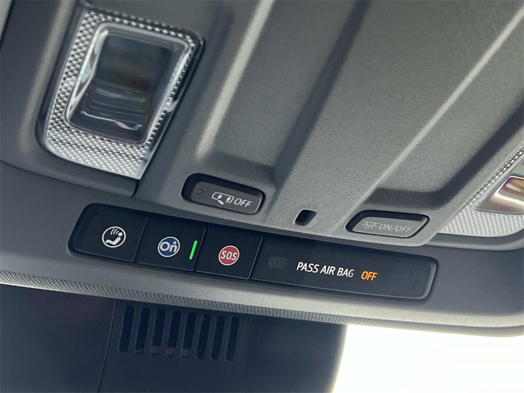 Certified 2025 GMC Sierra 1500 Elevation image 27