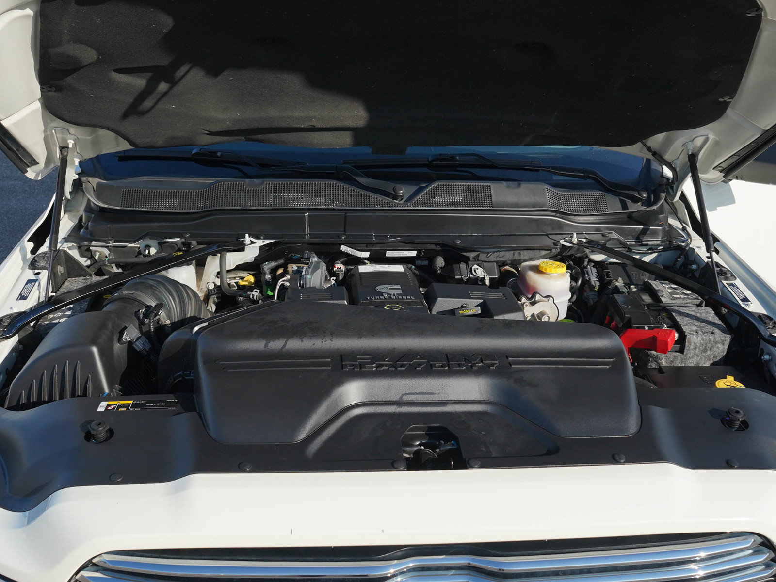 Used 2019 RAM 2500 Laramie AWD/4WD image 27