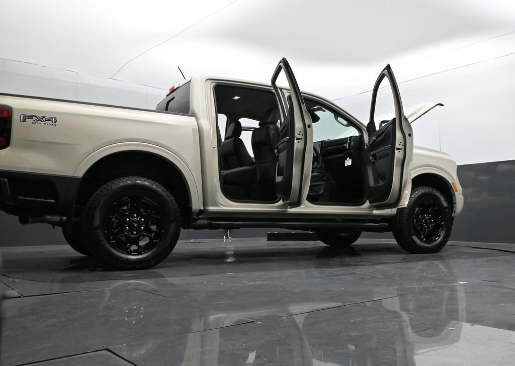 New 2025 Ford Ranger Lariat w/ FX4 Off-Road Package image 39