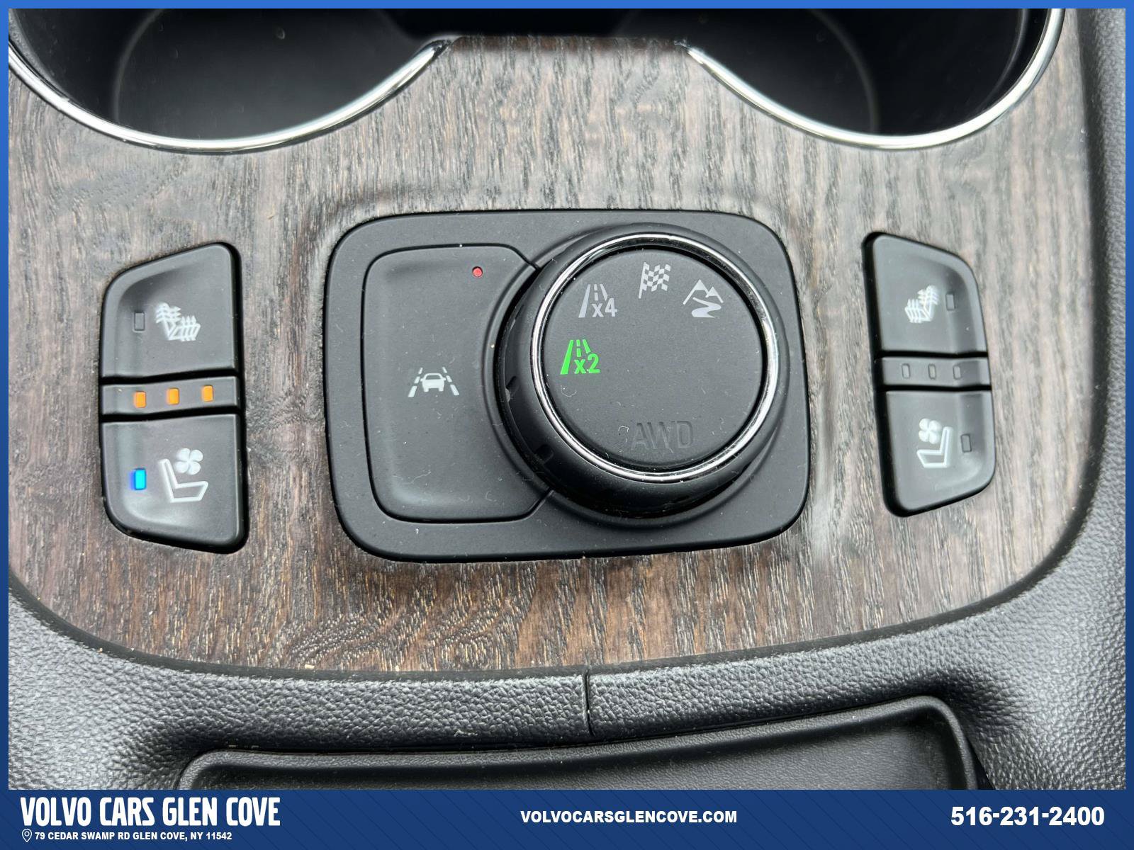 Used 2022 GMC Acadia Denali AWD/4WD image 34