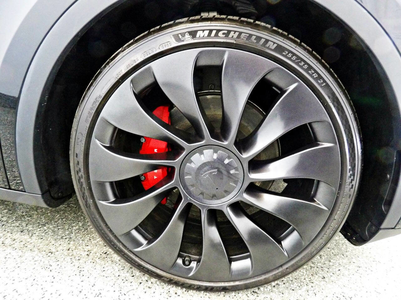 Used 2023 Tesla Model Y Performance AWD/4WD image 22