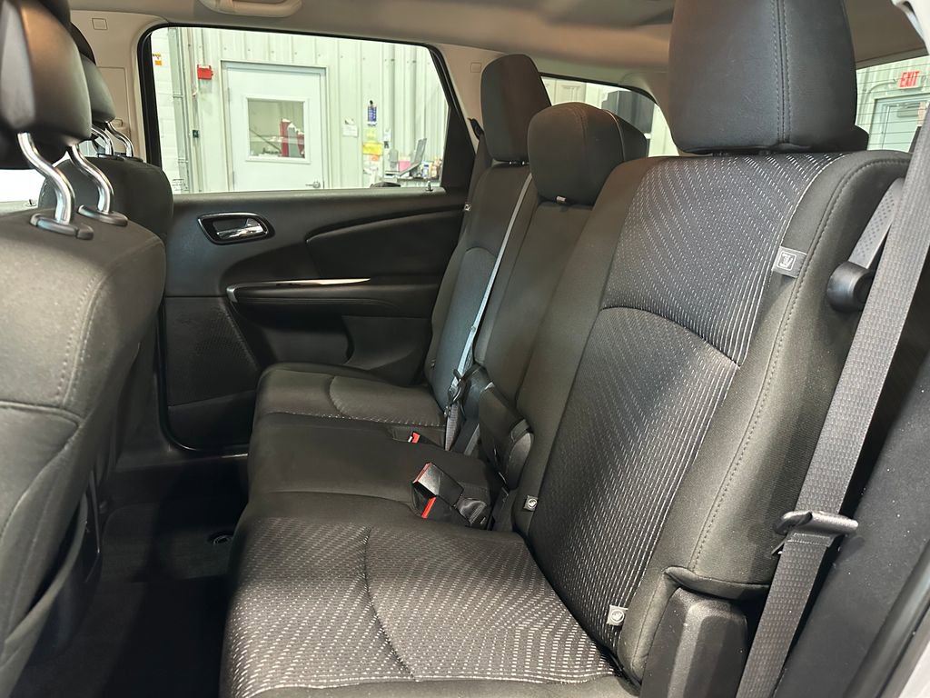 Used 2019 Dodge Journey SE FWD image 26