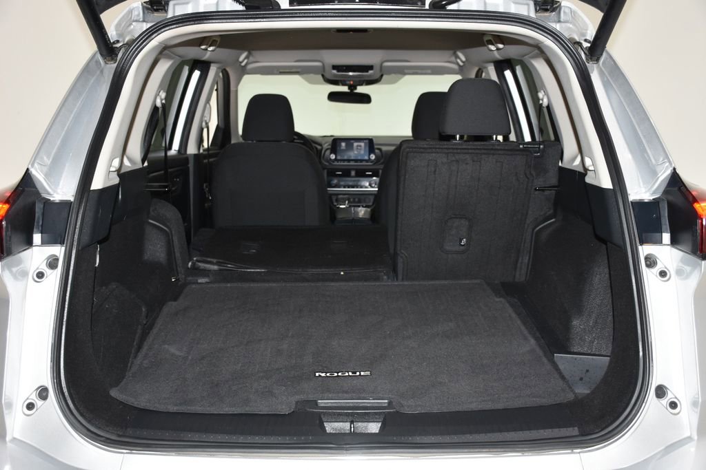 Used 2025 Nissan Rogue SV AWD/4WD image 30