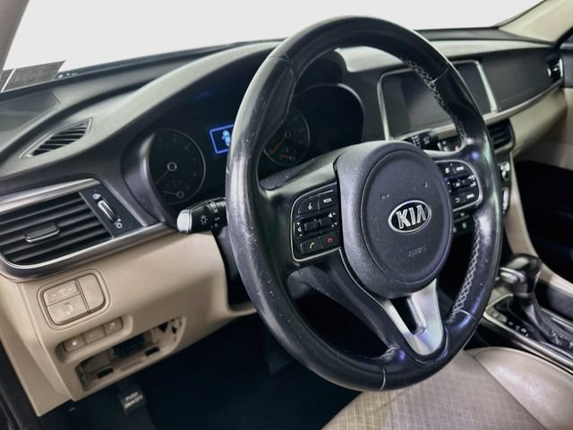 Used 2018 Kia Optima EX w/ Premium Package FWD image 11