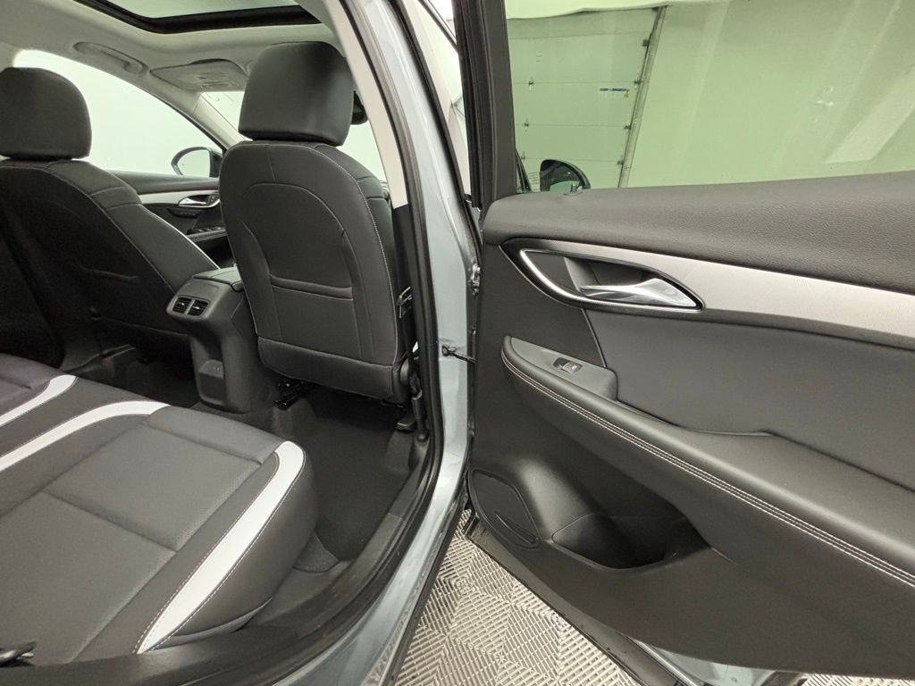 New 2025 Buick Envision Sport Touring image 39