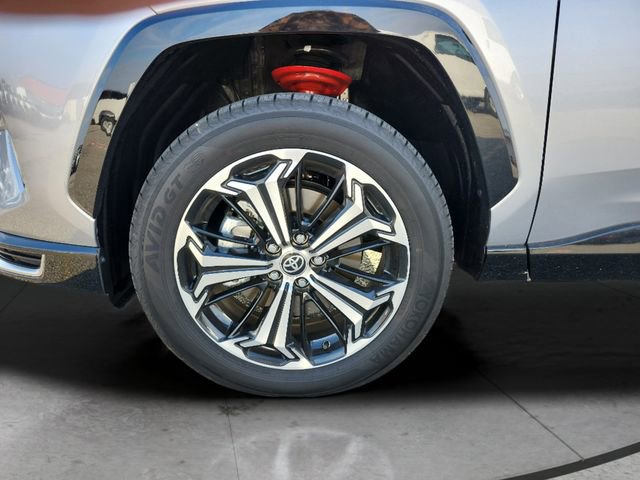 Used 2025 Toyota RAV4 XSE image 26