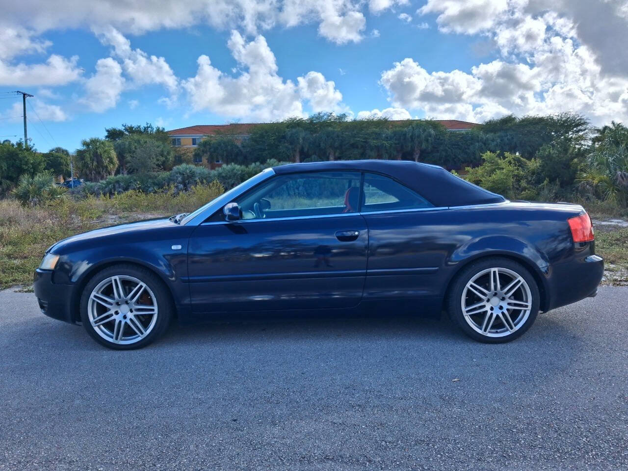 Used 2004 Audi A4 3.0 AWD/4WD image 1