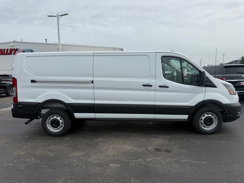 New 2026 Ford Transit 250 Low Roof w/ Load Area Protection Package RWD image 2