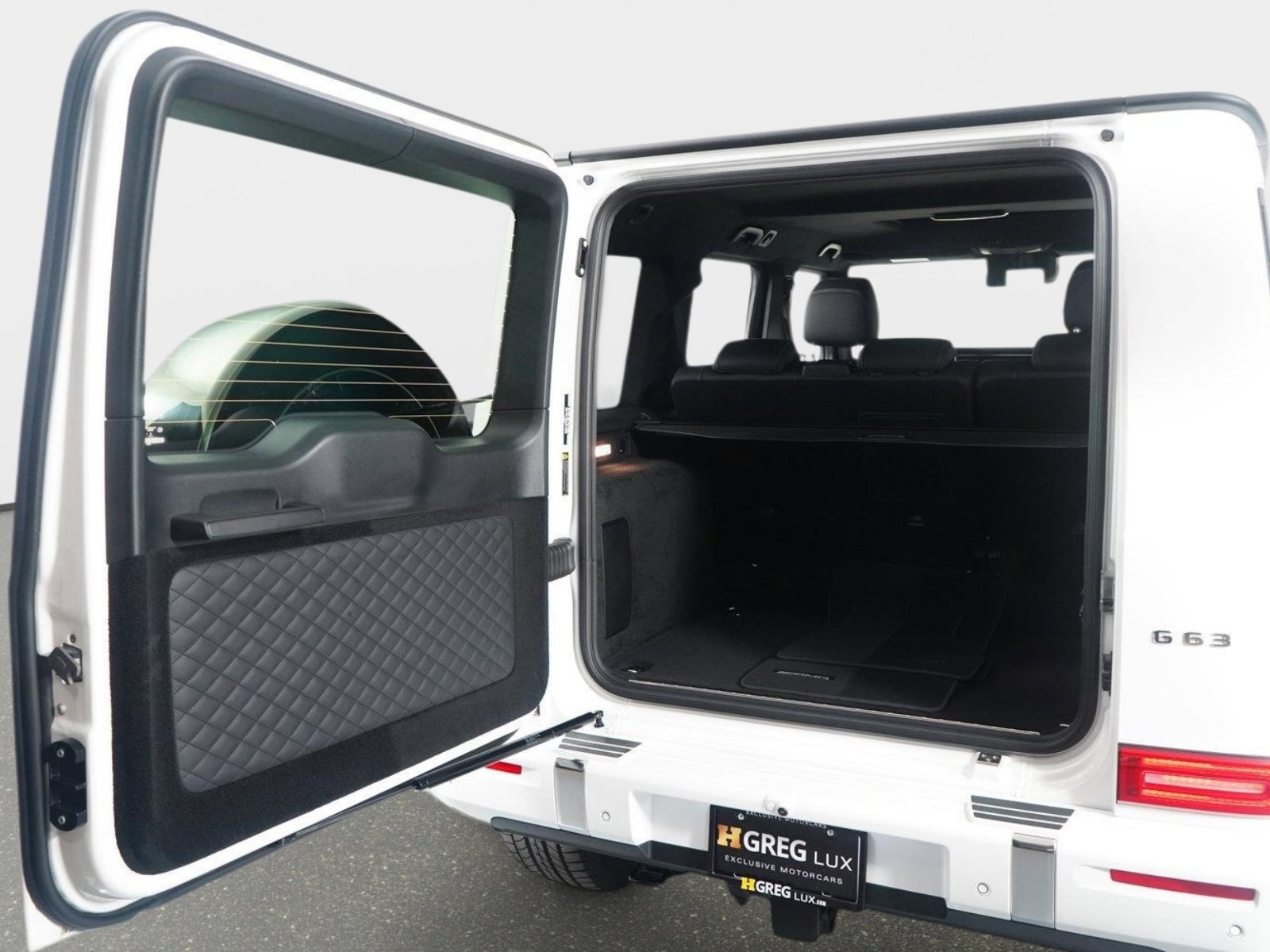 Used 2025 Mercedes-Benz G 63 AMG 4MATIC image 41