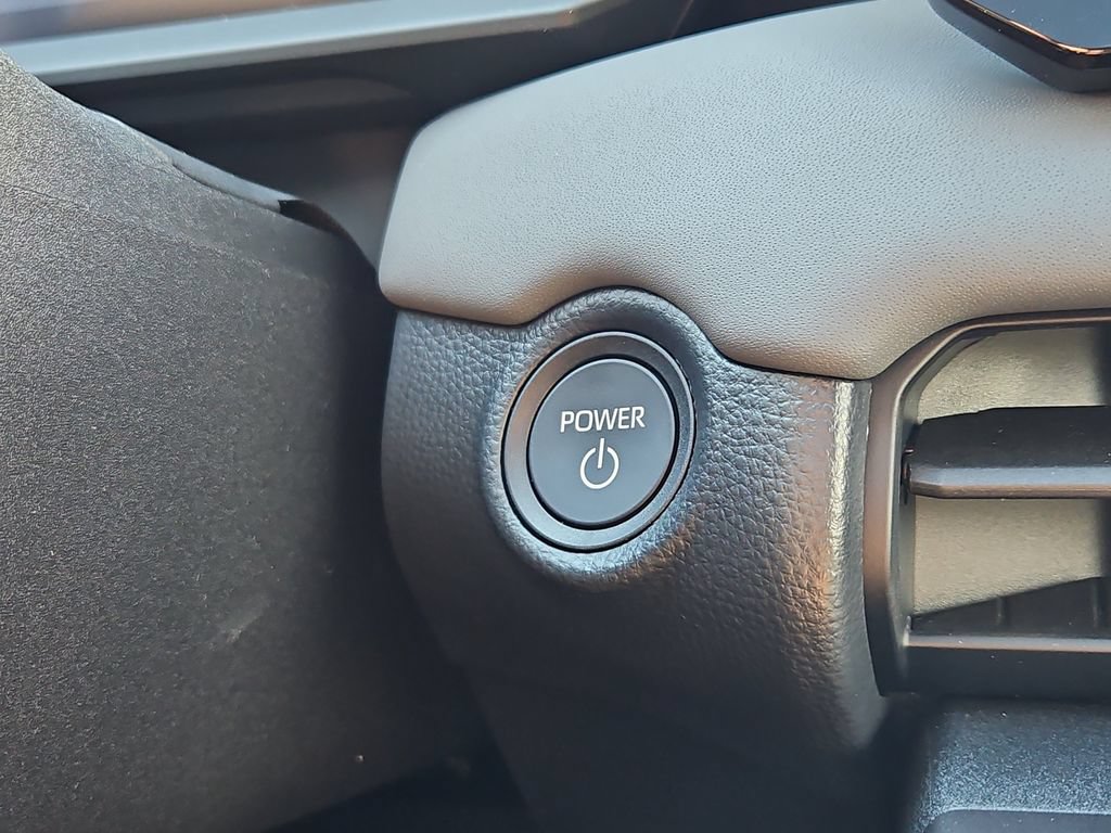 New 2026 Toyota RAV4 XSE w/ Weather Package AWD/4WD image 15