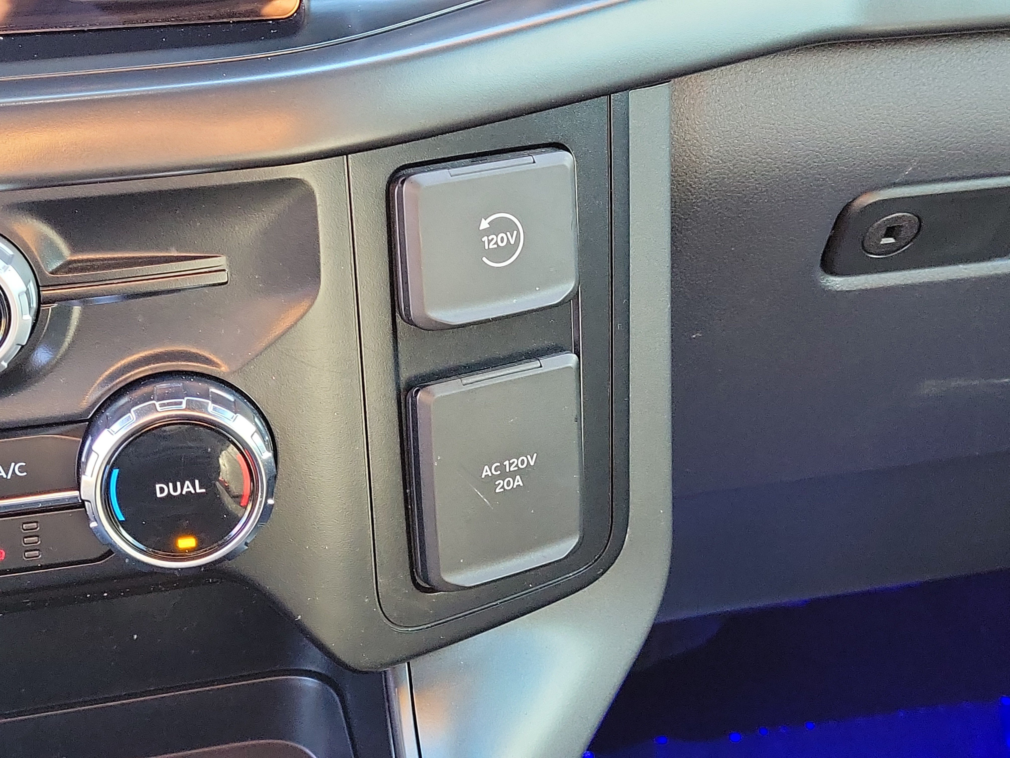 Used 2024 Ford F150 XLT w/ Equipment Group 302A MID AWD/4WD image 26